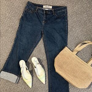 Classic Blue Women's Jeans mid rise y2k flirty capri jeans BRODY jeans